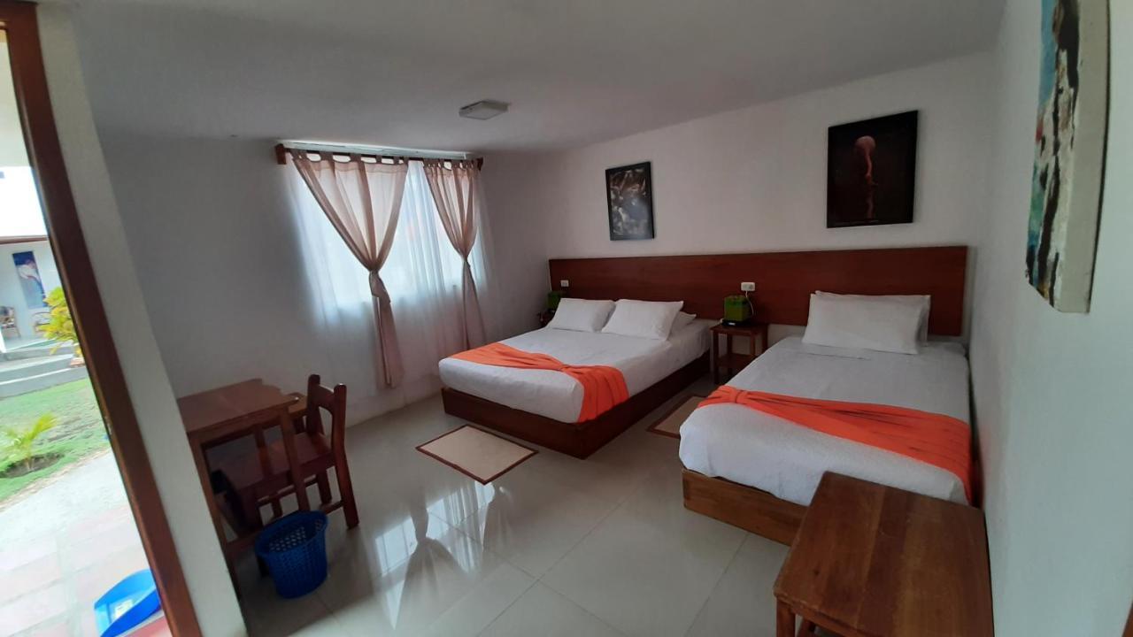Hostal Tero Real Puerto Villamil Exterior foto