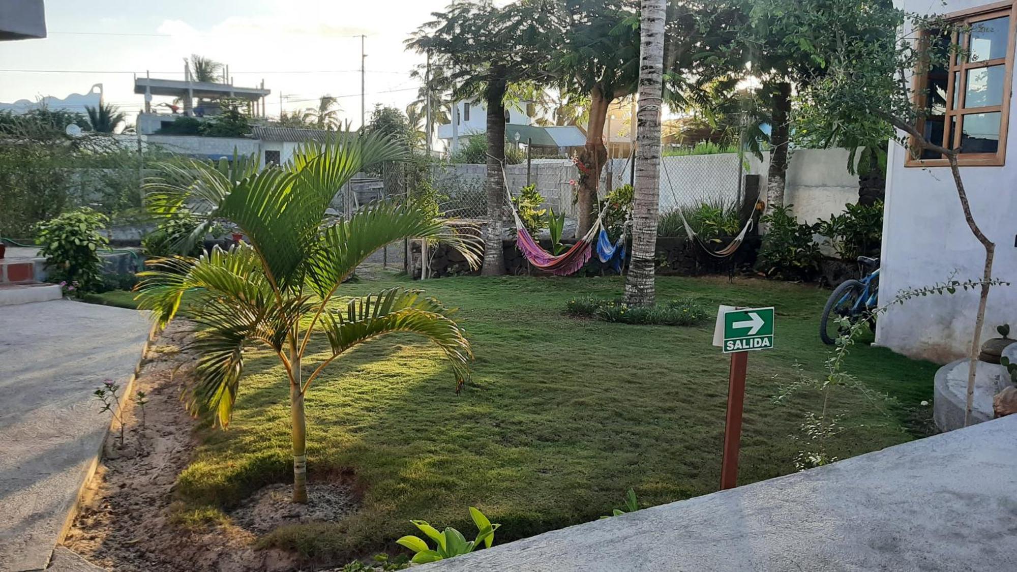 Hostal Tero Real Puerto Villamil Exterior foto