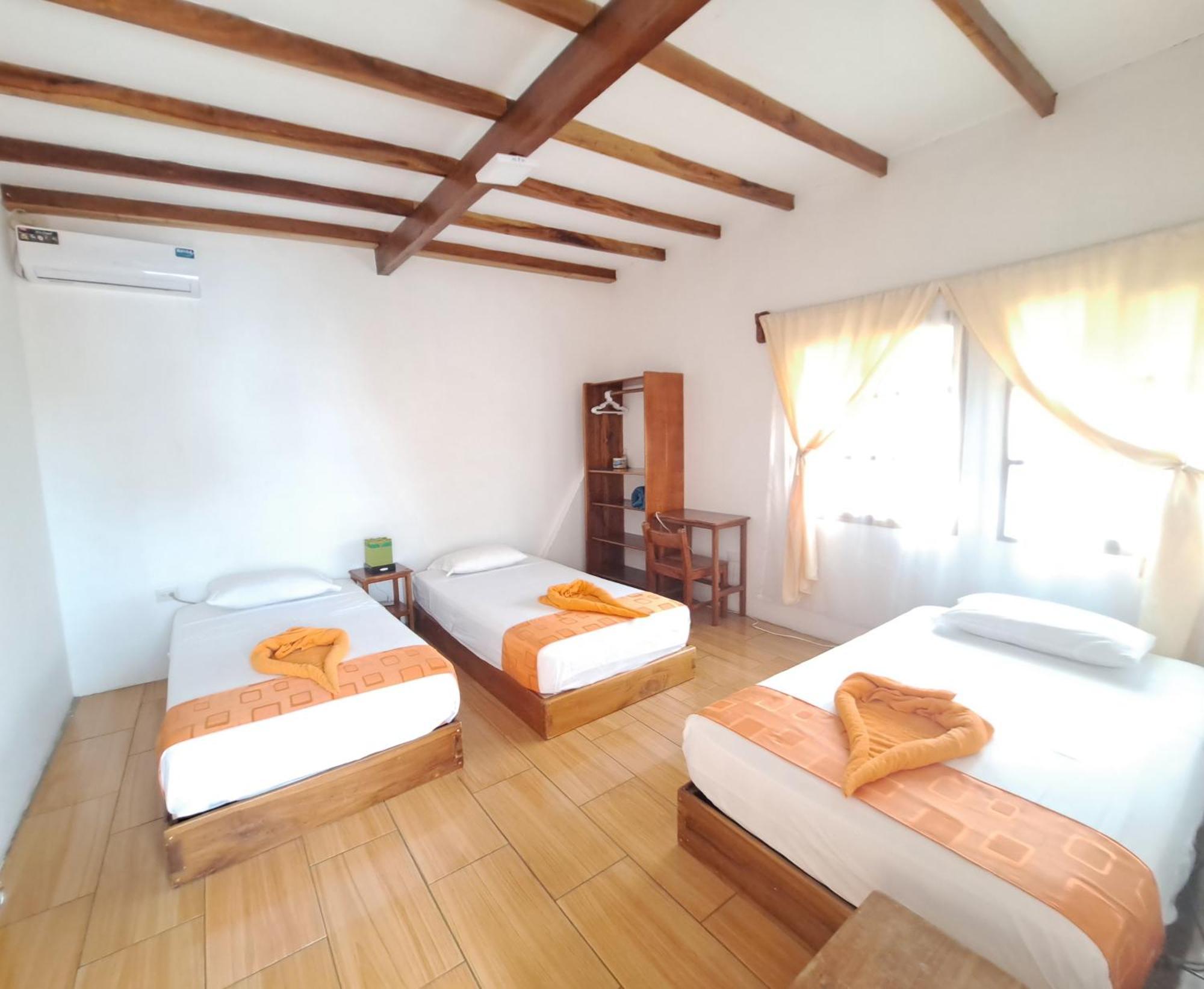 Hostal Tero Real Puerto Villamil Habitación foto
